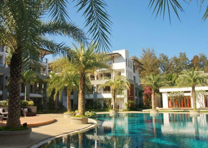 Nai Thon Beachfront Apartments ภายนอก รูปภาพ